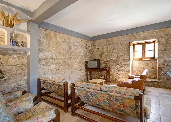 Silver Coast Villa *